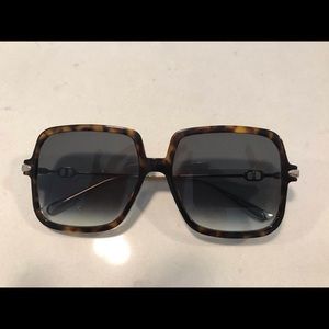 NWT DIOR Link1 OVERSIZED SUNGLASSES